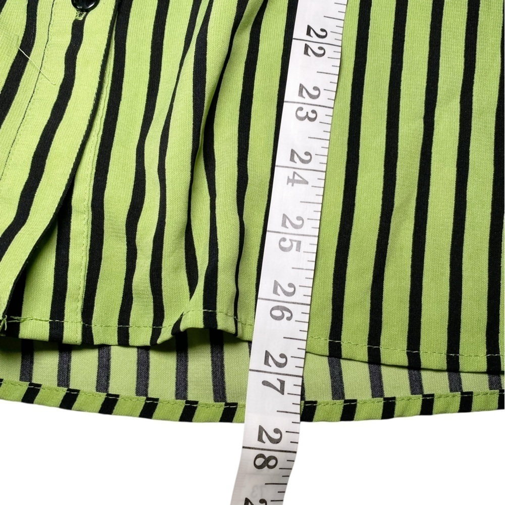 Unbranded Green & Black Striped Short Sleeve Button Down Shirt - Picture 9 of 11